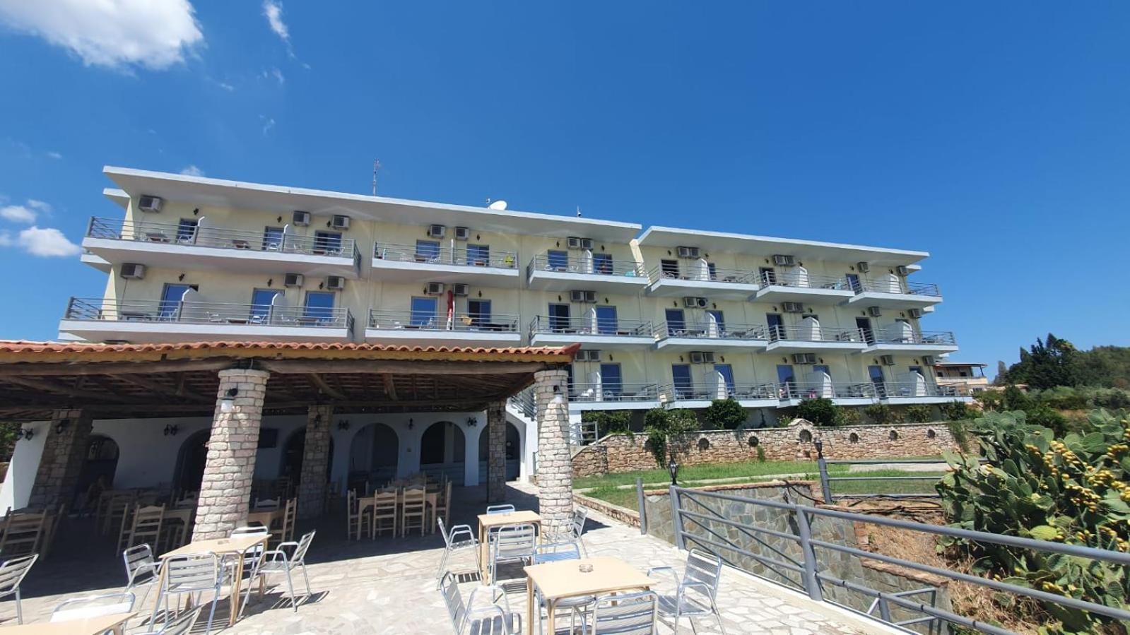 De La Plage Hotel Koroni Exterior photo